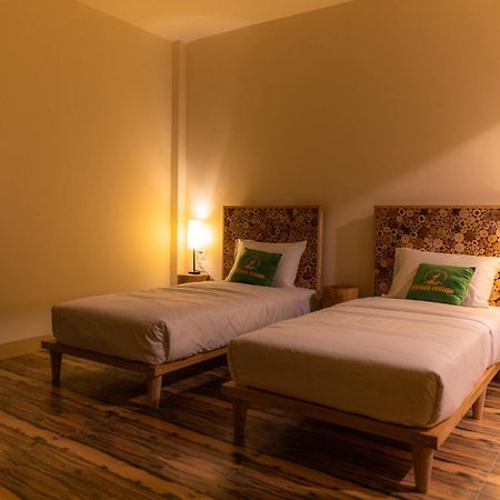 Dumani Nagar Hotel & Resort Karimabad  Eksteriør bilde