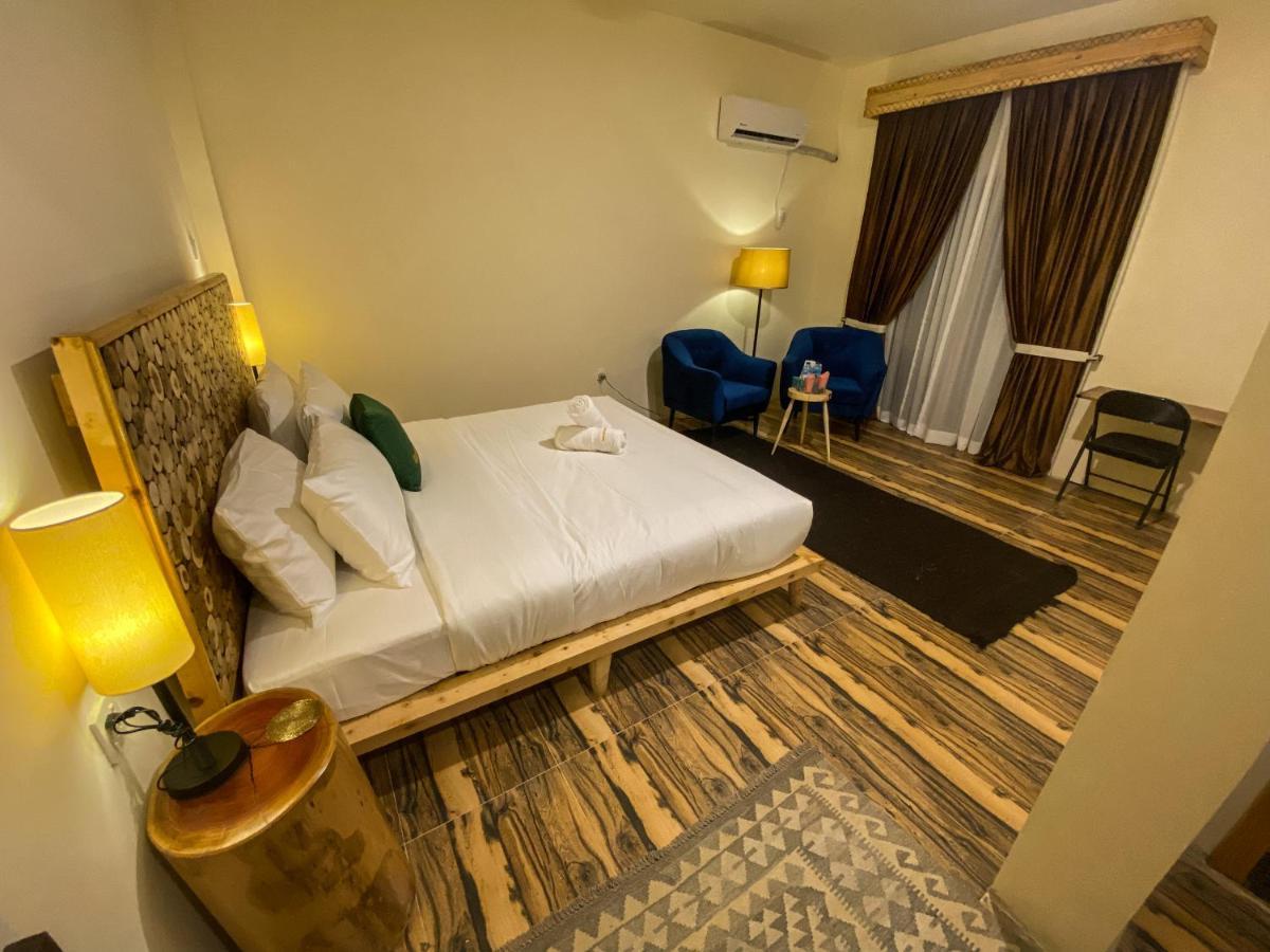 Dumani Nagar Hotel & Resort Karimabad  Eksteriør bilde
