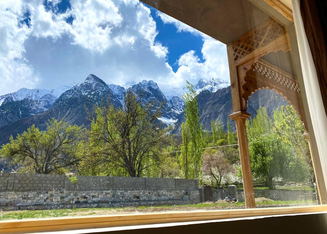Dumani Nagar Hotel & Resort Karimabad  Eksteriør bilde