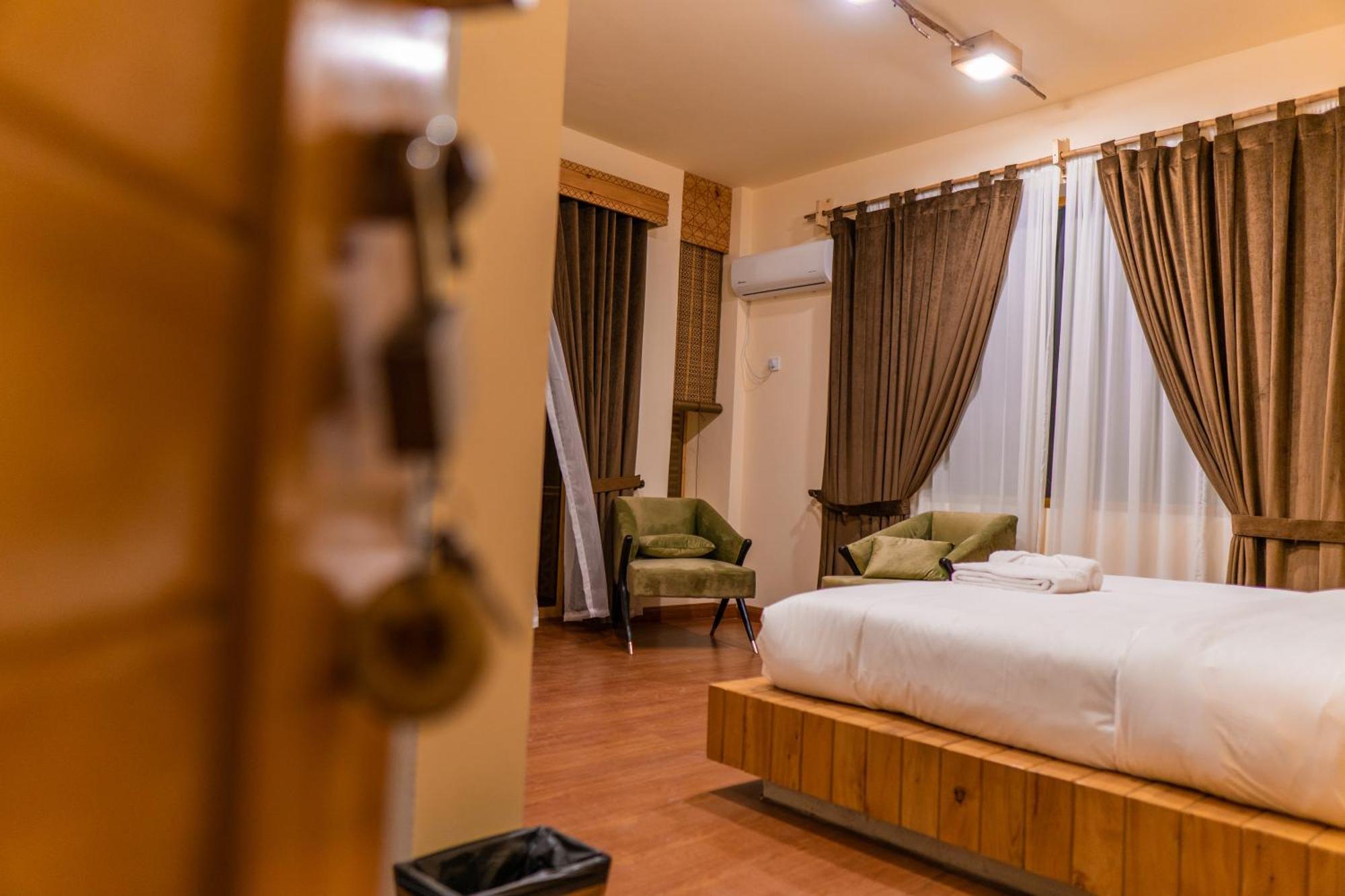 Dumani Nagar Hotel & Resort Karimabad  Eksteriør bilde